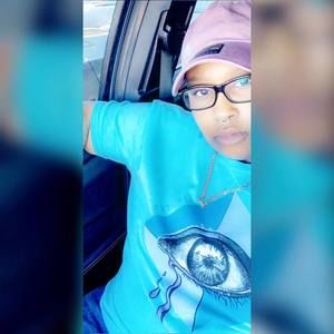 Meet your Posher, Britt